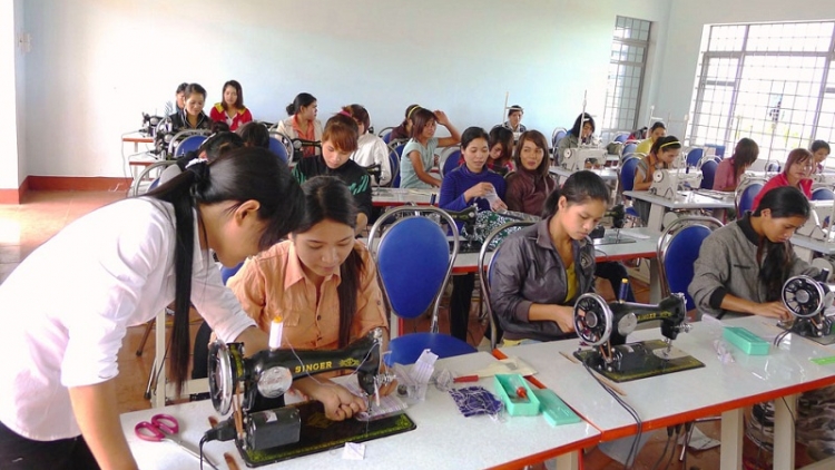 Đào tạo nghề cho lao động nông thôn những điểm mới trong năm 2018 (9/2/2018)