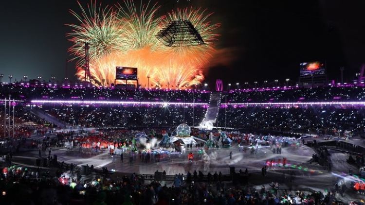Bế mạc Olympic mùa đông Pyeongchang 2018: Rực rỡ lễ hội âm thanh, ánh sáng (Thời sự đêm 25/2/2018)