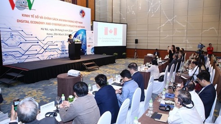 Trong số hơn 50 triệu người Việt Nam sử dụng Internet thì có 35% người dùng có khả năng bị tấn công mạng (Thời sự đêm 29/3/2018)