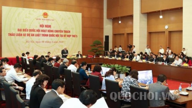 Dự thảo lần 2 Luật đơn vị hành chính kinh tế đặc biệt: Chưa thể hiện được cơ chế kiểm soát quyền lực, trong điều kiện trao thẩm quyền quá lớn cho chính quyền địa phương, đặc khu hành chính (Thời sự chiều 4/4/2018)