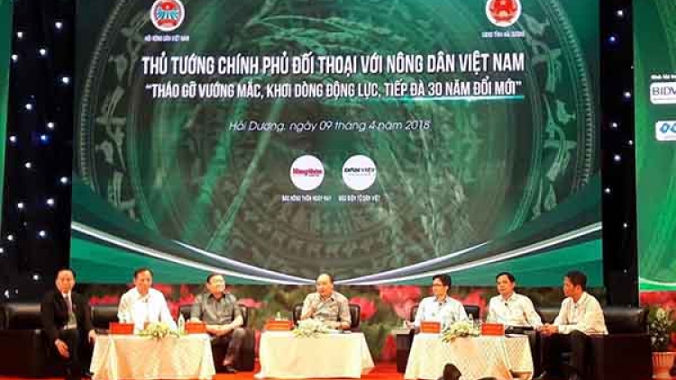 Thủ tướng đối thoại với nông dân và động lực để ngành nông nghiệp phát triển (11/4/2018)