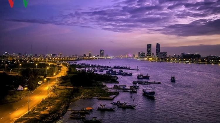 Sóng ngầm dưới chân “thành phố đáng sống” (23/4/2018)