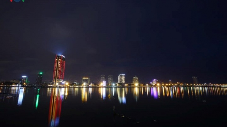 Khai mạc Lễ hội pháo hoa Quốc tế Đà Nẵng 2018 với chủ đề “Huyền thoại của những cây cầu” (Thời sự đêm 30/4/2018)