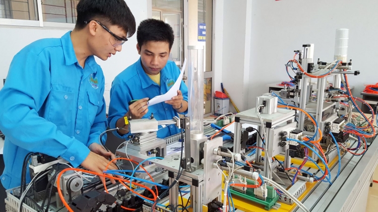 Bộ Lao động Thương binh và Xã hội tôn vinh lao động trẻ có tay nghề cao tại Kỳ thi Tay nghề Quốc gia và Thế giới (Thời sự đêm 20/5/2018)
