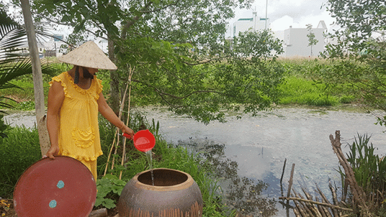 Người dân phường Hưng Thạnh, quận Cái Răng, thành phố Cần Thơ đang kêu cứu vì thiếu nước sạch, ô nhiễm môi trường (15/5/2018)