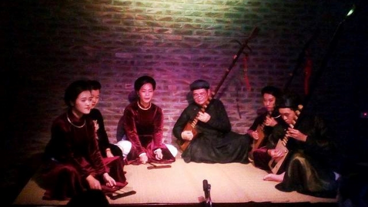 Nghệ sĩ Ưu tú Đỗ Quyên, người mang tâm huyết hồi sinh ca trù Hải Phòng (13/6/2018)