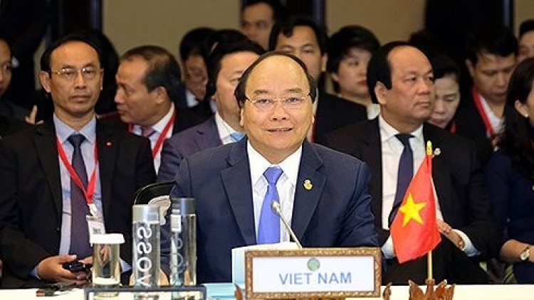 Thủ tướng Chính phủ Nguyễn Xuân Phúc kết thúc chuyến tham dự Hội nghị cấp cao ACMECS 8 và CLMV 9 (Thời sự đêm 16/6/2018)