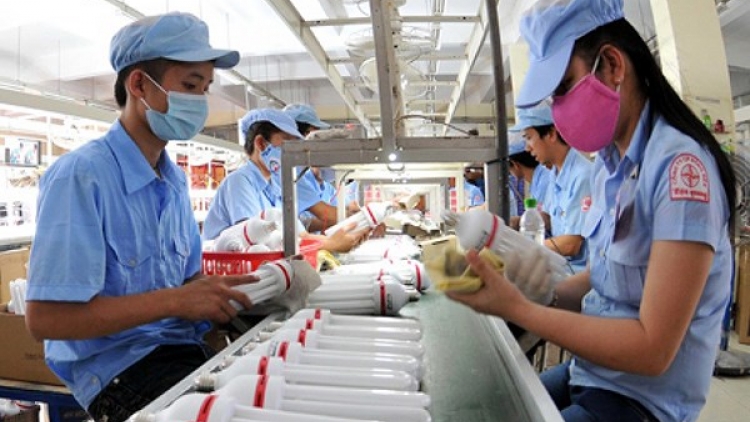 Chính phủ tiếp tục yêu cầu cắt giảm, đơn giản hóa 50% điều kiện kinh doanh (18/7/2018)
