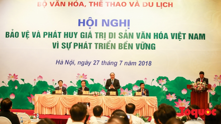 Thủ tướng Nguyễn Xuân Phúc dự Hội nghị bảo vệ và phát huy giá trị di sản văn hóa Việt Nam vì sự phát triển bền vững (Thời sự trưa 27/7/2018)