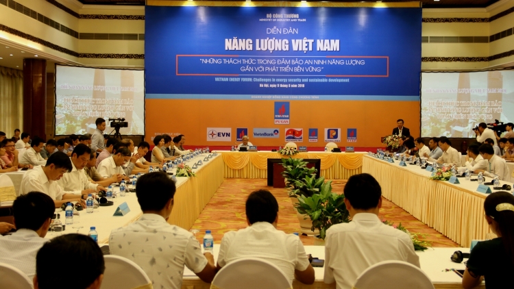 Nhiều thách thức trong đảm bảo an ninh năng lượng (11/8/2018)