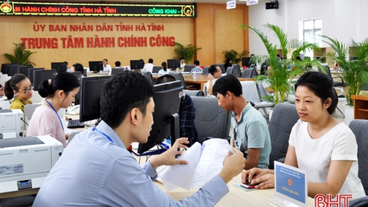 Hiệu quả sau một năm hoạt động của Trung tâm dịch vụ hành chính công ở tỉnh Hà Tĩnh (15/8/2018)