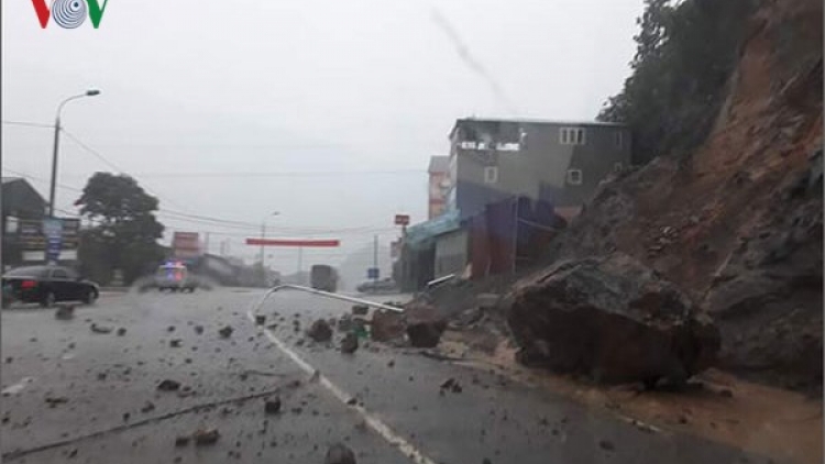 Chủ động ứng phó với hoàn lưu sau bão (17/8/2018)