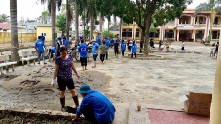 Năm học mới với thầy trò vùng lũ Mỹ Đức (21/8/2018)