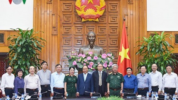 Thủ tướng Nguyễn Xuân Phúc tán thành với đề xuất nghiên cứu xây dựng chính sách đối với người bị ảnh hưởng chất độc hóa học thế hệ thứ ba của người tham gia kháng chiến (Thời sự chiều 7/8/2018)