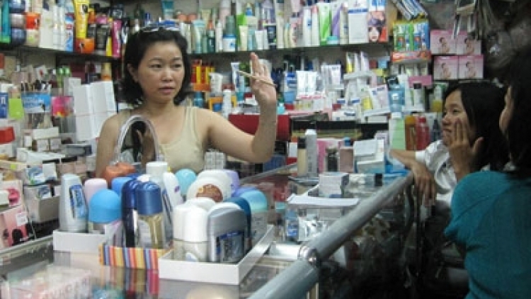 Mỹ phẩm giả tràn lan - Hiểm họa cho sức khỏe người tiêu dùng (11/1/2019)