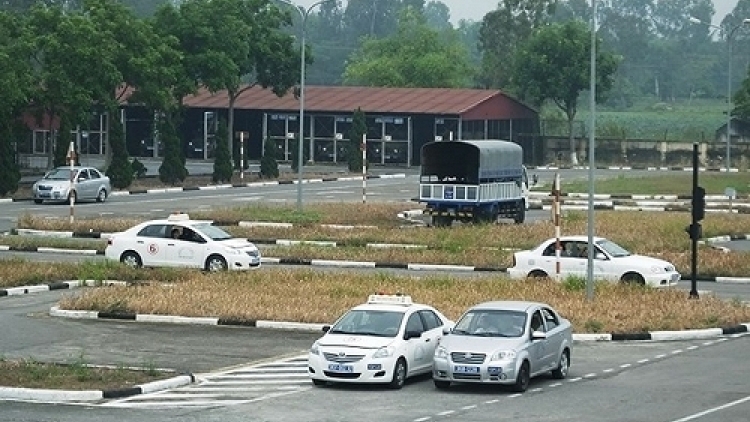 Kiên quyết chấn chỉnh các trung tâm đào tạo lái xe (21/1/2019)