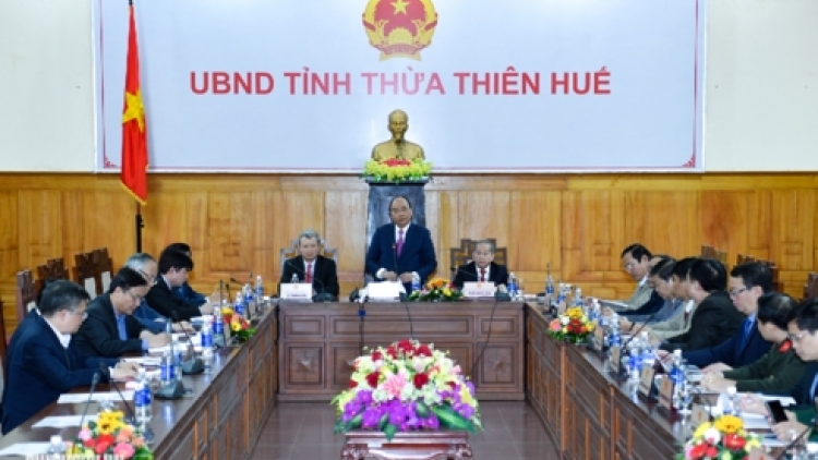 Thủ tướng Nguyễn Xuân Phúc kiểm tra công tác chuẩn bị Tết Nguyên đán Kỷ Hợi 2019 tại tỉnh Thừa Thiên Huế (Thời sự đêm 6/1/2019)