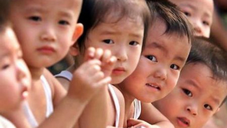 THỜI SỰ 18H00 CHIỀU 10/10/2019: Tình trạng mất cân bằng giới tính khi sinh đang ở mức báo động và dự báo 30 năm nữa Việt Nam sẽ thiếu hơn 4 triệu phụ nữ