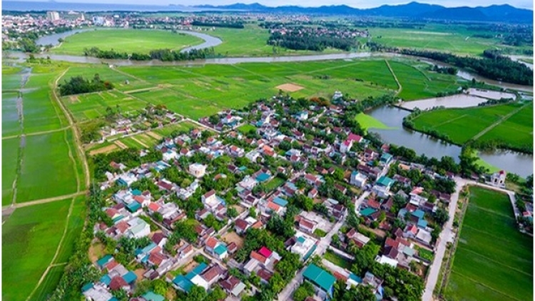 Loạt bài: “Nhìn lại chặng đường 10 năm xây dựng nông thôn mới”. Bài 1 với nhan đề: “Nông thôn mới, làng quê mới, con người mới” (14/10/2019)