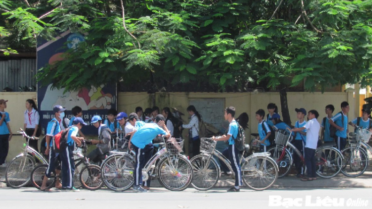 An toàn giao thông trường học: Trách nhiệm từ nhiều phía (15/11/2019)
