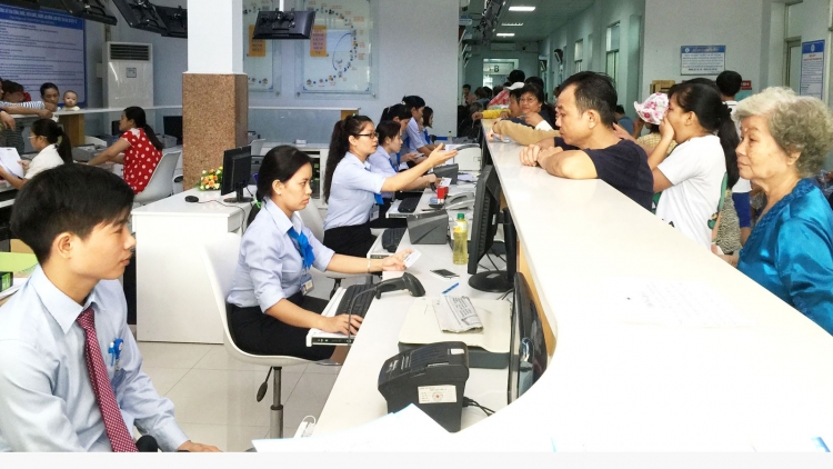 Tháo gỡ khó khăn cho người bệnh trong khám chữa bệnh bảo hiểm y tế (11/11/2019)