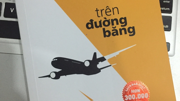 Cuốn sách “Tony buổi sáng: Trên đường băng” (13/11/2019)