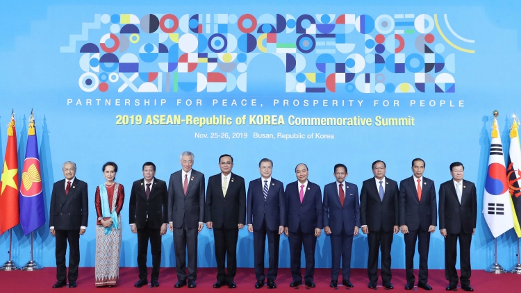 Triển vọng quan hệ ASEAN - Hàn Quốc trong giai đoạn mới (26/11/2019)