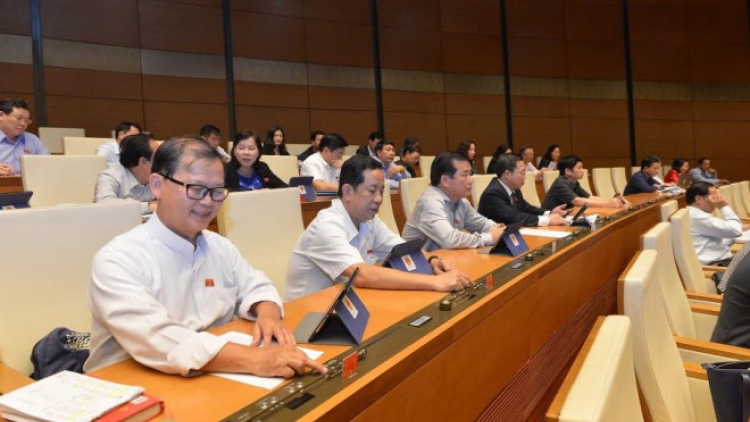 Bỏ chế độ viên chức suốt đời: Giải pháp để nâng cao chất lượng cán bộ (3/12/2019)