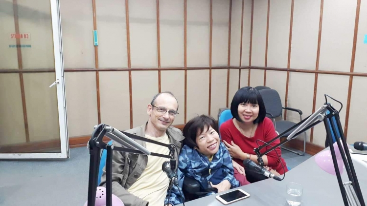 Câu chuyện tình yêu cổ tích và mong muốn hạnh phúc sẽ đến với mỗi gia đình (9/2/2019)