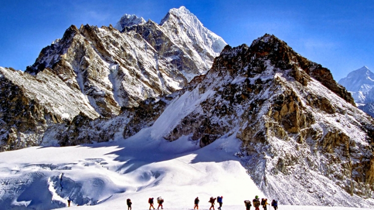 Quán cà phê băng trên đỉnh dãy Himalaya (21/3/2019)