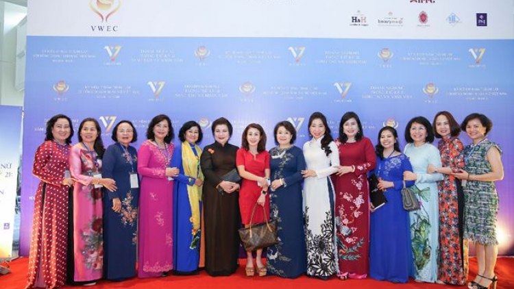 Phát huy vai trò của nữ doanh nhân trong thời kỳ hội nhập (8/3/2019)