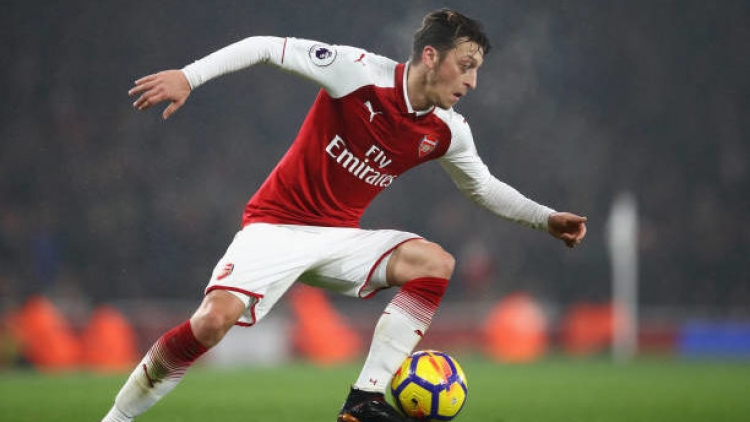 Cậu bé Kenya đam mê bóng đá và câu chuyện truyền cảm hứng của ngôi sao Mesut Ozil (19/3/2019)