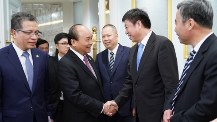 Thủ tướng Nguyễn Xuân Phúc gặp gỡ các doanh nghiệp hàng đầu Trung Quốc (Thời sự chiều 25/4/2019)