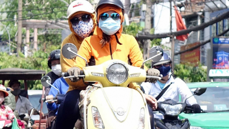 Cảnh báo những nguy cơ liên quan đến sức khỏe do nắng nóng (27/4/2019)
