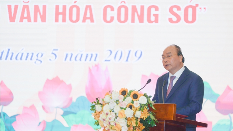 THỜI SỰ 12H TRƯA 19/5/2019: Lễ phát động phong trào thi đua Cán bộ công chức viên chức thực hiện văn hóa công sở.