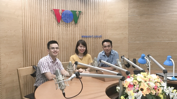 Những thách thức, áp lực làm nghề với nhà báo trẻ trong bối cảnh bùng nổ thông tin, nhất là sự cạnh tranh gay gắt của mạng xã hội (19/6/2019)