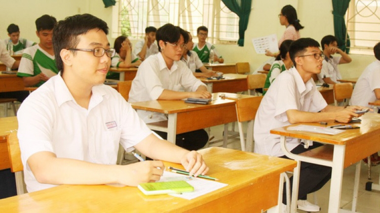 THỜI SỰ 21H ĐÊM 23/6/2019: Ngày mai, gần 890 000 thí sinh cả nước bước vào kỳ thi Trung học phổ thông quốc gia 2019. Mọi công tác chuẩn bị đã hoàn tất, sẵn sàng cho kỳ thi an toàn, nghiêm túc, đúng quy chế.