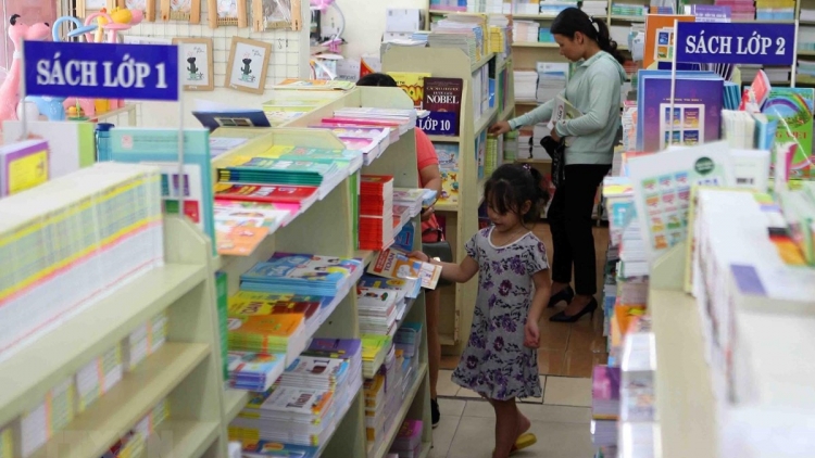 Xã hội hoá sách giáo khoa: Làm sao để không có tình trạng “loạn sách”? (11/6/2019)