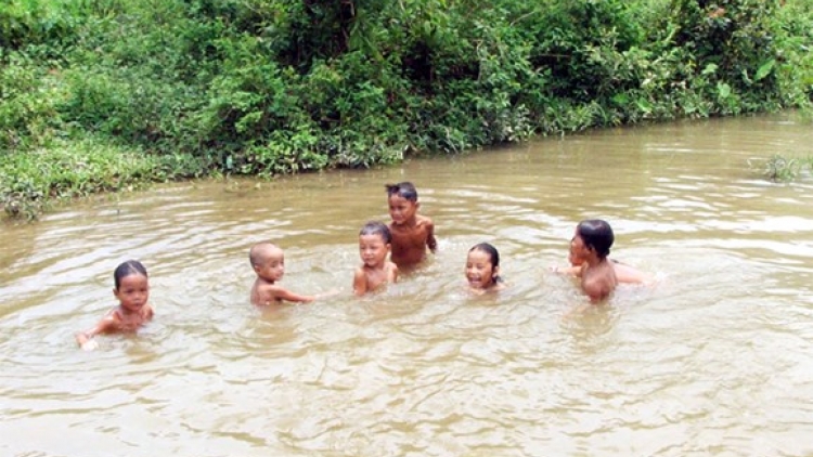 Nguyên nhân và giải pháp hạn chế tai nạn đuối nước ở trẻ em (8/7/2019)