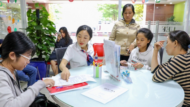 THỜI SỰ 21H30 ĐÊM 21/7/2019: Hàng nghìn thí sinh tham gia ngày hội tư vấn xét tuyển Đại học, Cao đẳng tại Hà Nội và thành phố Hồ Chí Minh