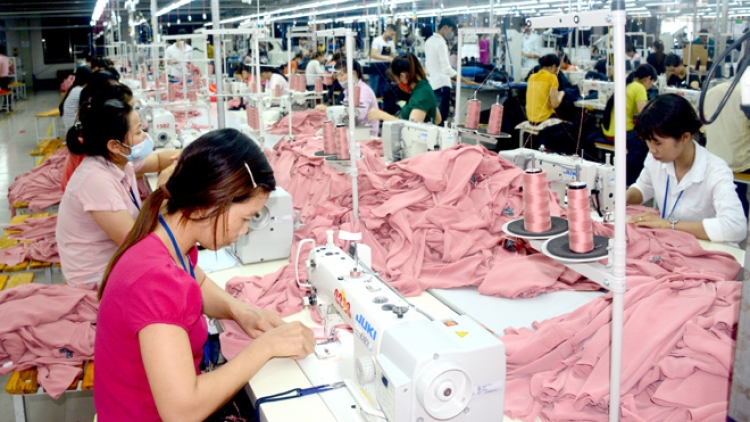 Tiếp tục chủ động cải cách, đổi mới và nỗ lực bứt phá kinh tế trong những tháng còn lại của năm (19/7/2019)
