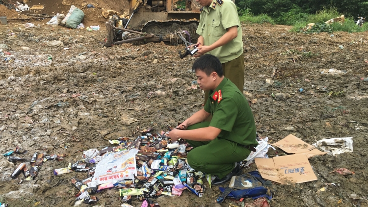 Tuyên Quang: Tiêu hủy kem do Trung Quốc sản xuất (18/7/2019)