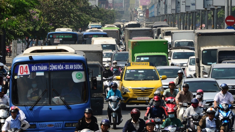 Vành đai thu phí có giải quyết gốc rễ tình trạng kẹt xe của thành phố Hồ Chí Minh? (19/7/2019)