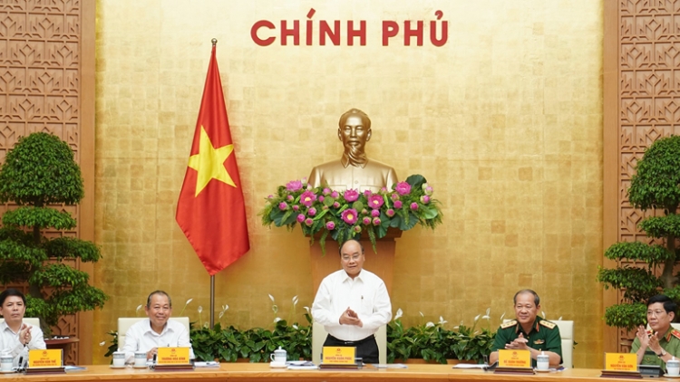 THỜI SỰ 21H30 ĐÊM 22/7/2019: Thủ tướng Chính phủ chỉ ra nhiều giải pháp kéo giảm tai nạn giao thông trong đó đặc biệt quan tâm đến kiểm soát chất lượng các cơ quan đào tạo, kiểm định