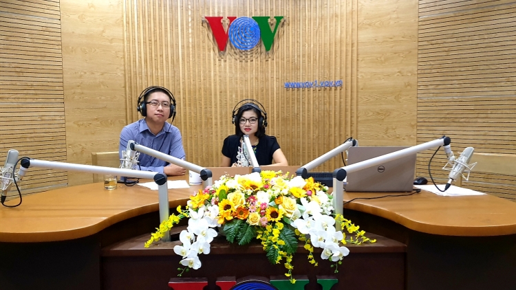 Sự chồng chéo, xung đột giữa các Luật và các văn bản quy phạm pháp luật đang làm khó doanh nghiệp và người dân như thế nào? (14/8/2019)