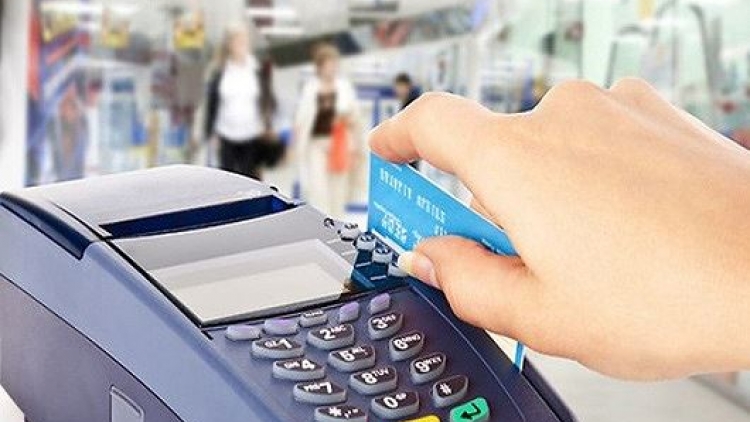 Ngân hàng Nhà nước kiểm soát chặt chẽ việc phát hành và sử dụng thẻ tín dụng (26/8/2019)