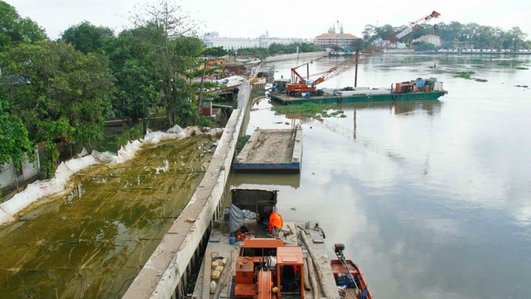 Bờ sông Sài Gòn đang bị xâm lấn, tư hữu hóa rầm rộ (12/9/2019)