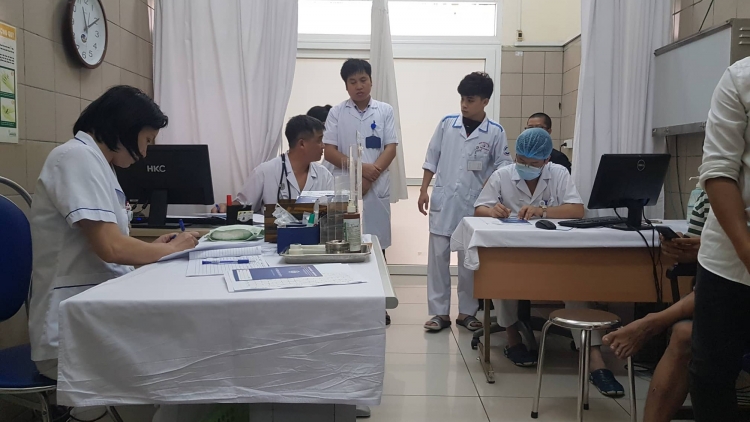 THỜI SỰ 21H30 ĐÊM 6/9/2019: Liên quan đến vụ cháy tại Công ty Bóng đèn phích nước Rạng Đông, Sở Y tế Hà Nội tổ chức trực cả ngày và đêm để khám sức khỏe miễn phí cho người dân