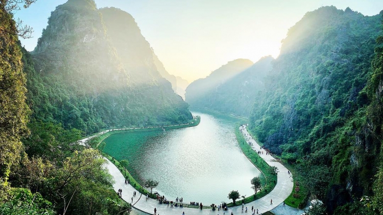 Một số điểm đến đẹp nhất để thăm quan nghỉ dưỡng trong tháng 10 (27/9/2019)