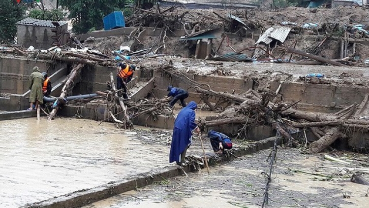 Lơ lửng mối lo lũ quét, sạt lở đất của người dân miền núi - nguyên tắc “4 tại chỗ” thất bại? (3/9/2019)